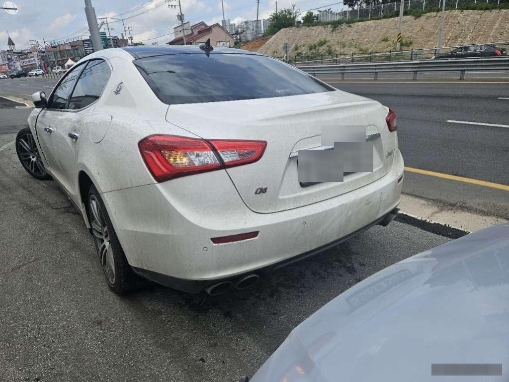 Maserati Maserati Ghibli S Q4