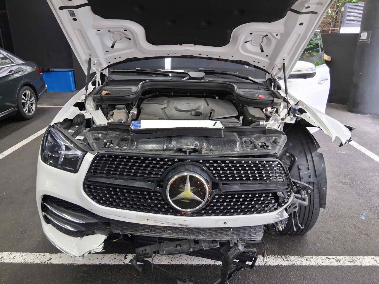 Mercedes-Benz Mercedes Benz GLE400d