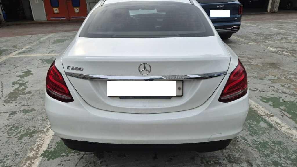 Mercedes-Benz Benz C200