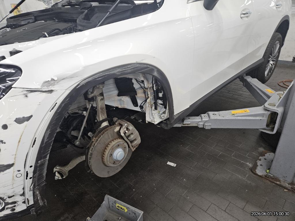 Mercedes-Benz Mercedes-Benz GLC 300 4MATIC