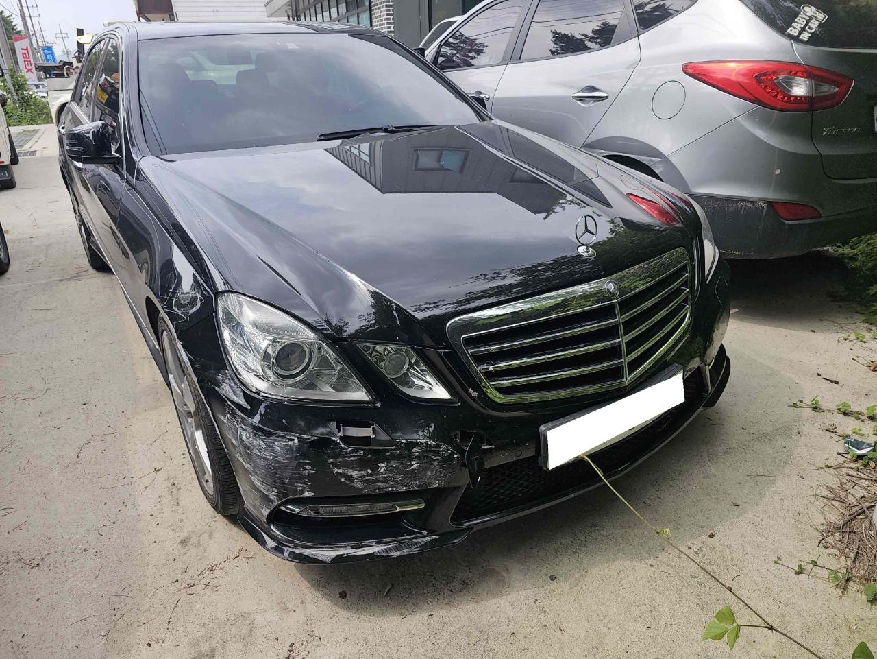 Mercedes-Benz Benz E300