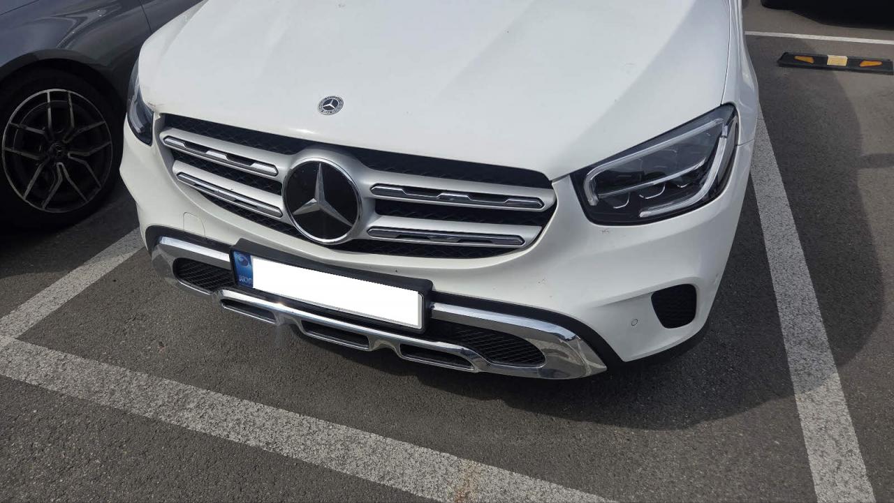 Mercedes-Benz GLC300e