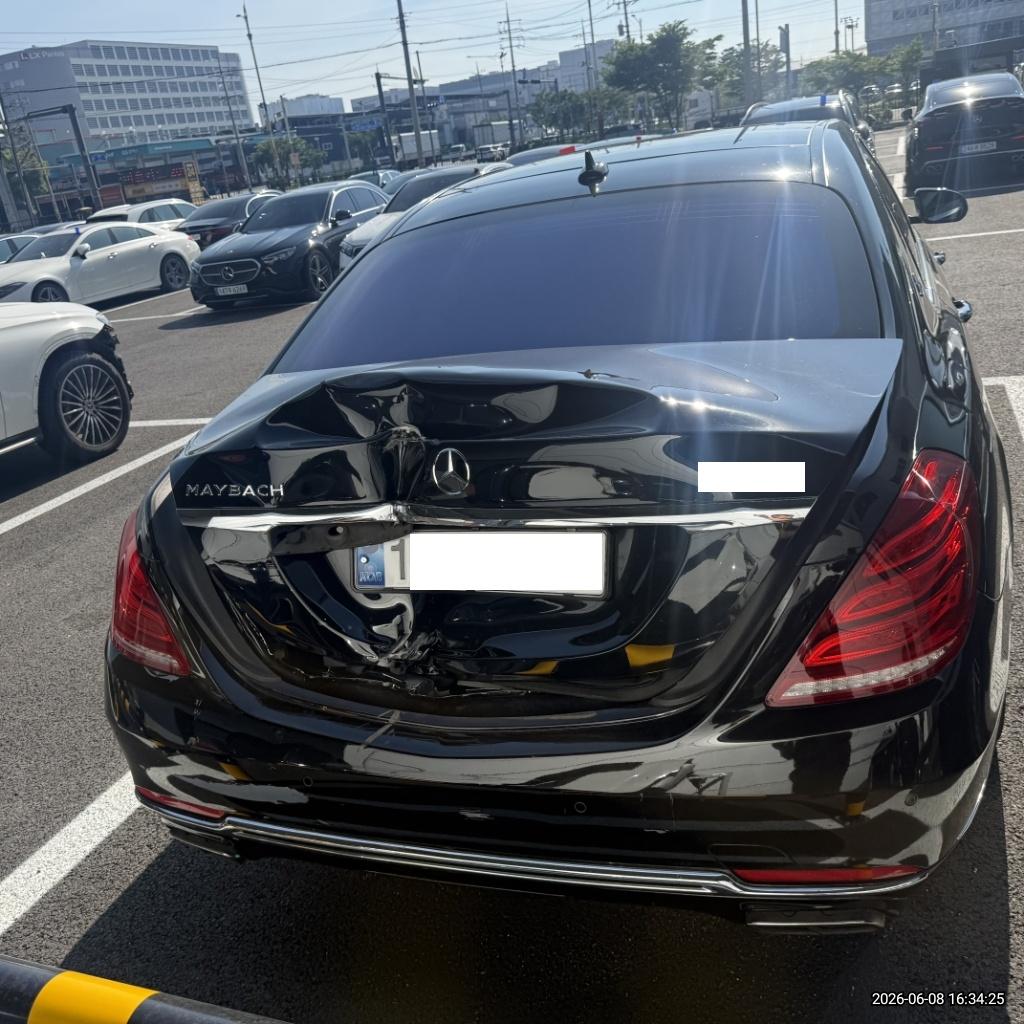 Mercedes-Maybach Mercedes-Maybach S600