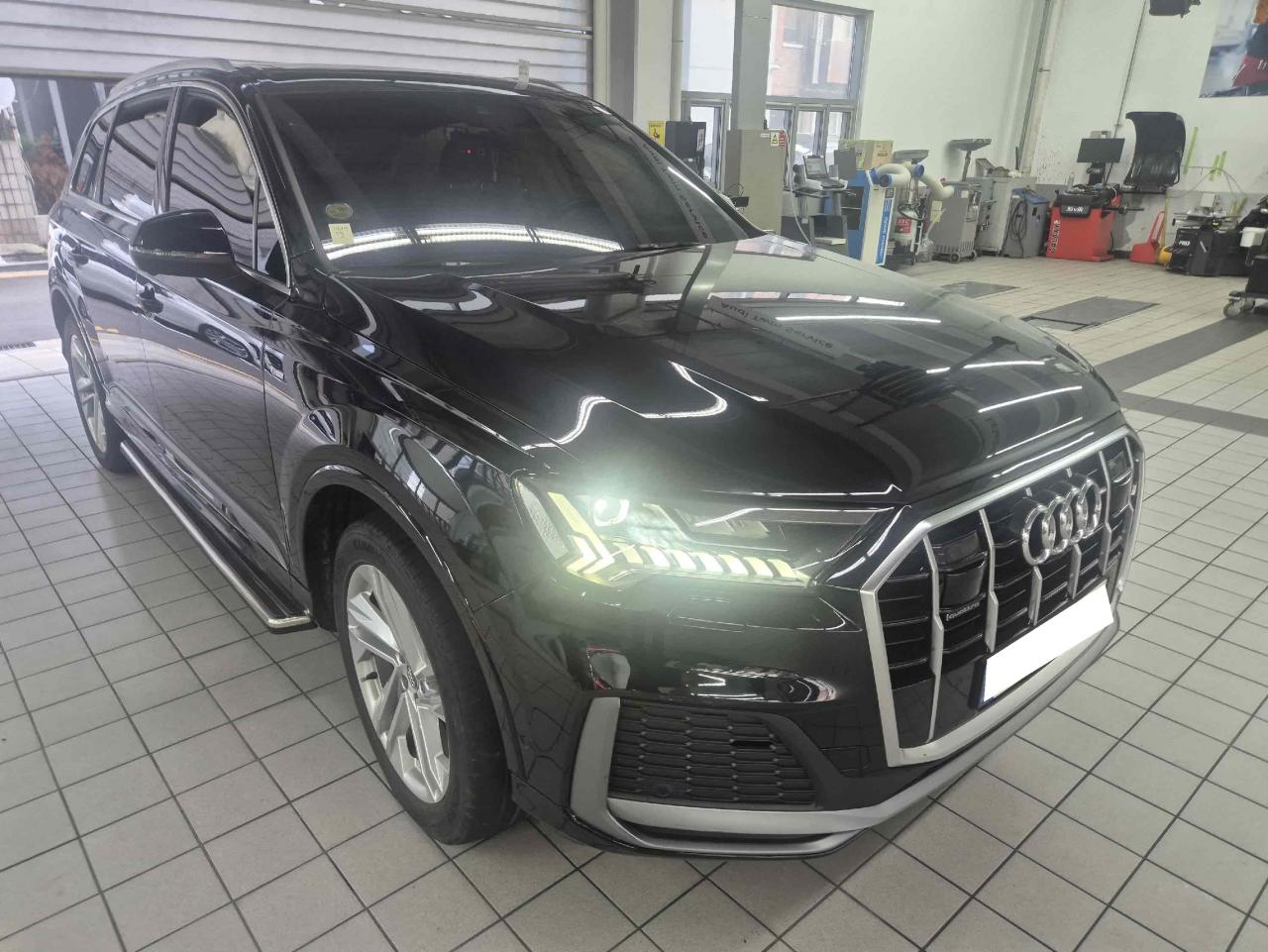 Audi Audi Q7 45 TDI quattro