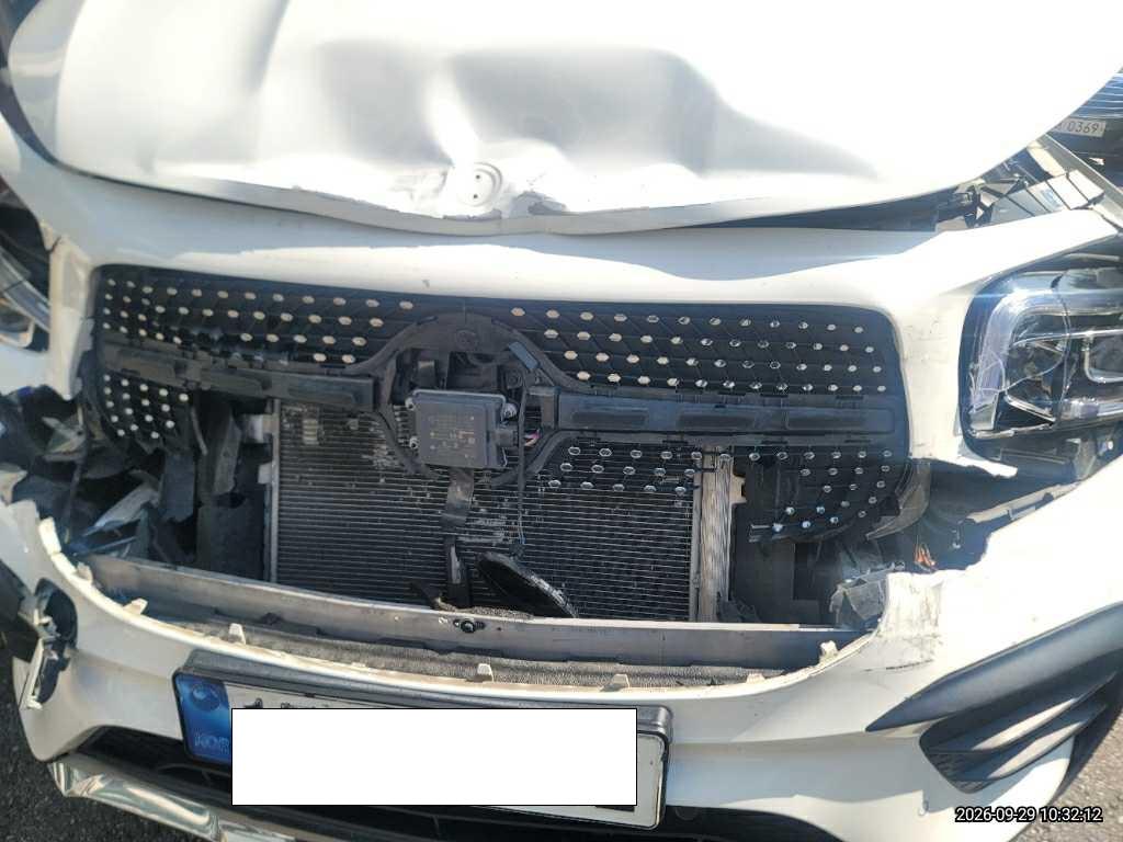 Mercedes-Benz Mercedes-Benz GLB250 4MATIC