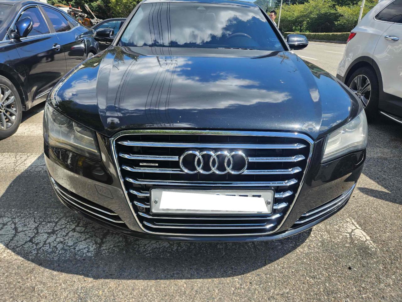 Audi Audi A8 LWB 3.0 TFSI Quattro