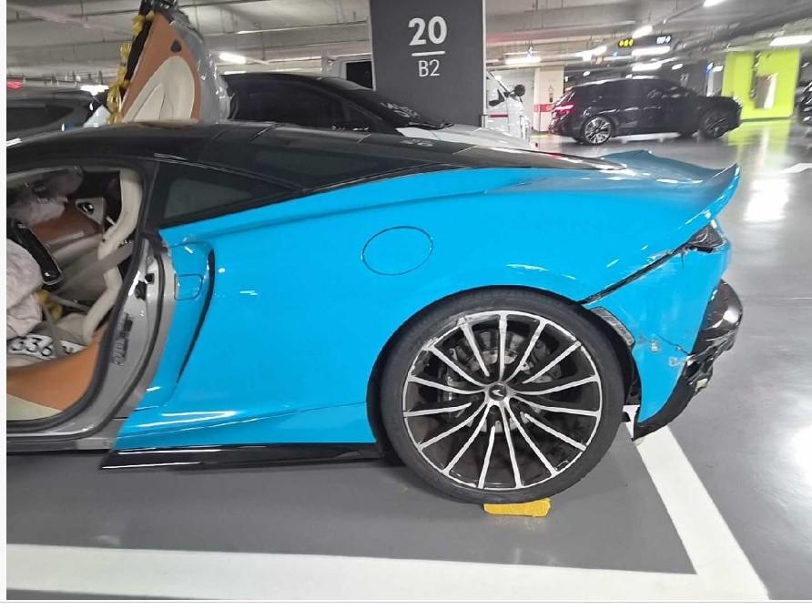 McLaren McLaren GT