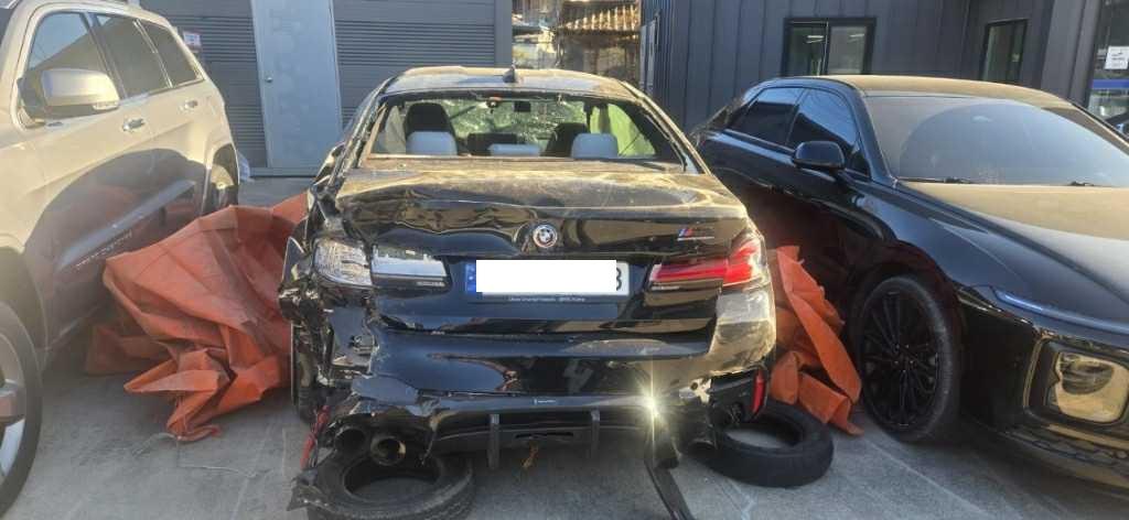BMW BMW M5 Competition Package