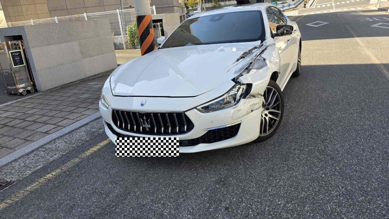 Maserati Maserati Ghibli Hybrid