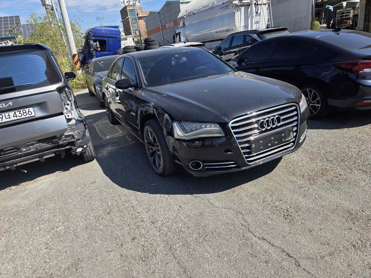 Audi Audi A8 4.2 FSI quattro