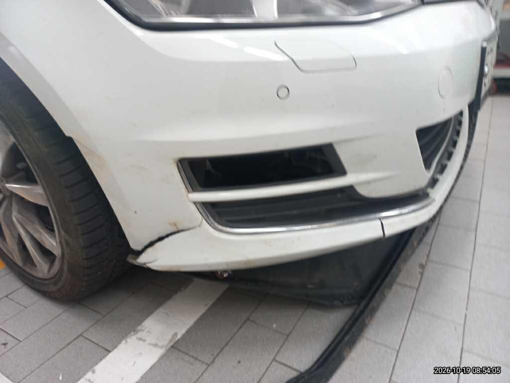 Volkswagen Volkswagen Golf 1.6 TDIBMT