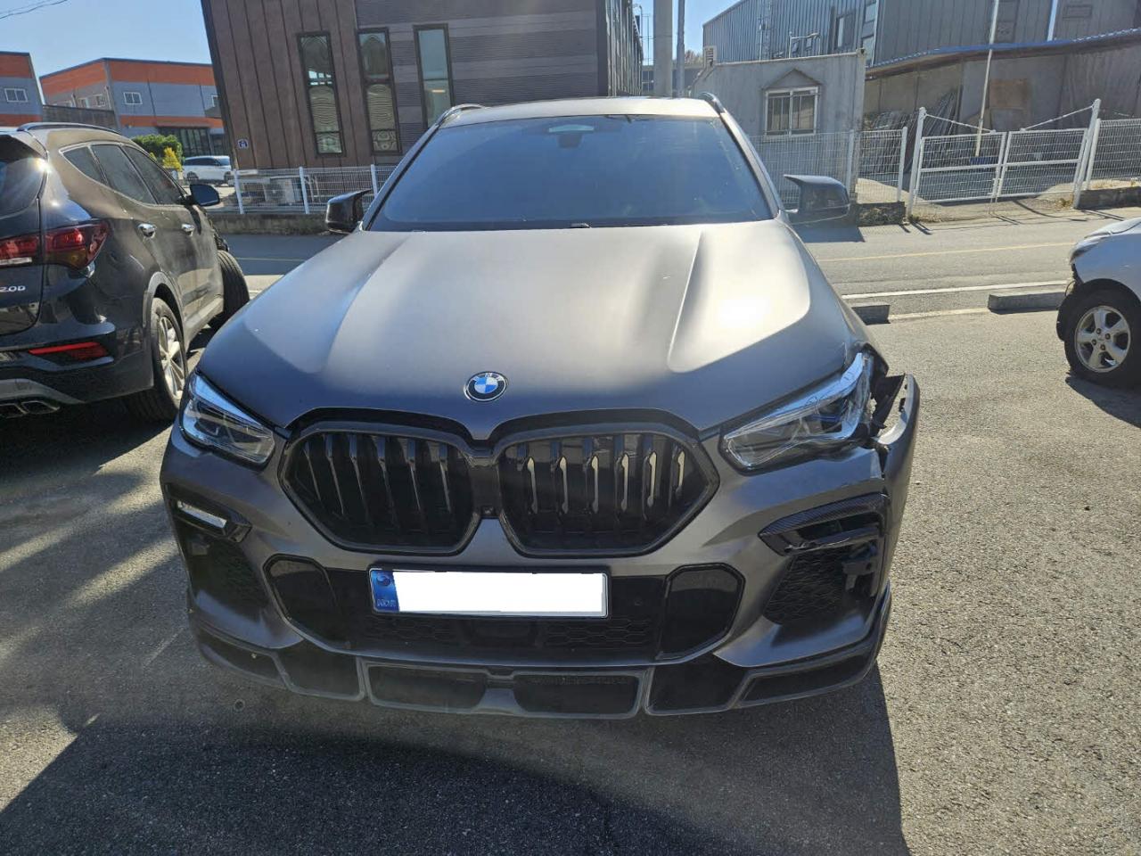 BMW BMW BMW X6 M50i