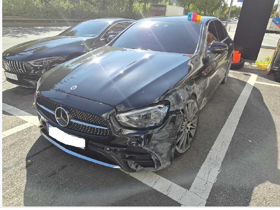 Mercedes-Benz E350 4MATIC